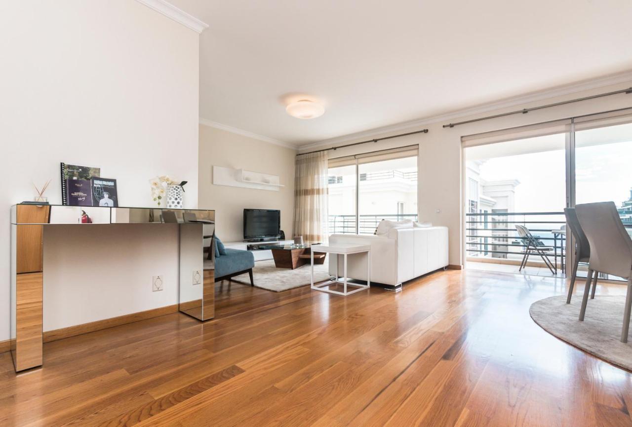 Costa Sol IX By Madeira Holiday Rentals Funchal  Extérieur photo