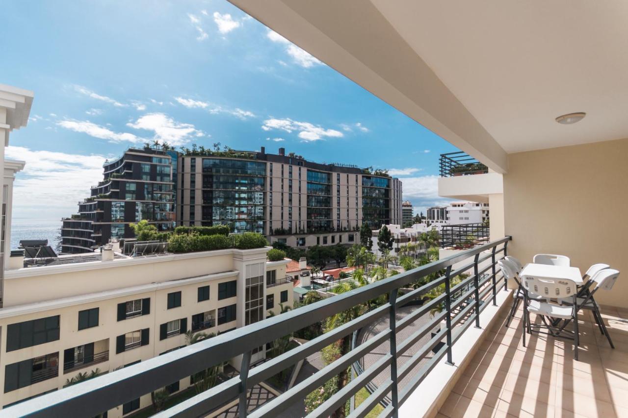 Costa Sol IX By Madeira Holiday Rentals Funchal  Extérieur photo